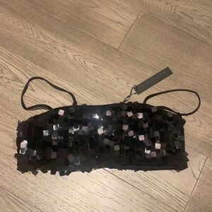 House of Harlow Cropped top with gorgeous details